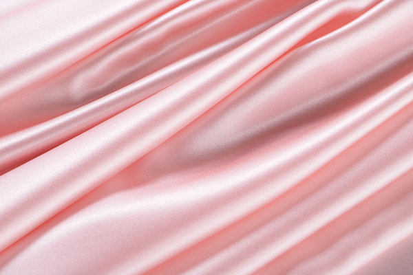 Quartz pink crêpe back satin fabric in pure silk | new tess