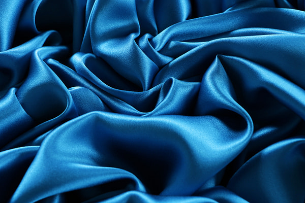 Tissu Couture Crêpe Satin Bleu portofino en Soie