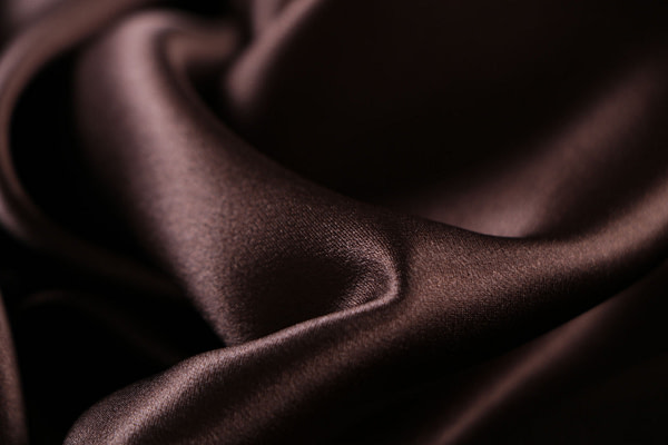 Dark brown crêpe back satin fabric in pure silk | new tess
