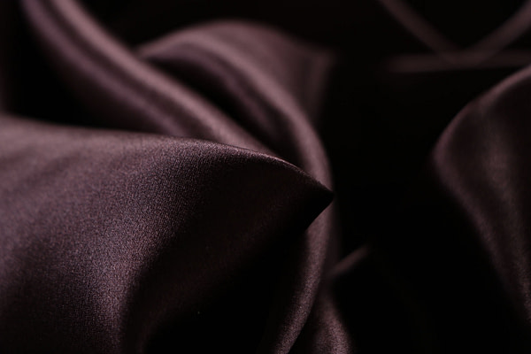 Cofee brown crêpe back satin fabric in pure silk | new tess