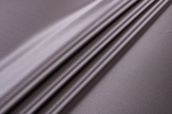 Silver silver crêpe back satin fabric in pure silk | new tess