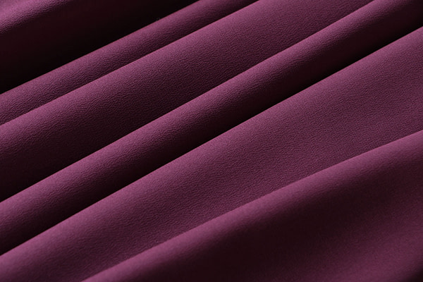 Aubergine purple crêpe de chine fabric | new tess