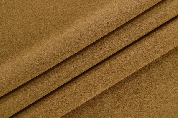 Wood brown wool crêpe fabric | new tess