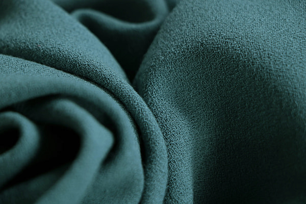 Tissu Couture Crêpe de laine Vert ottanio en Laine