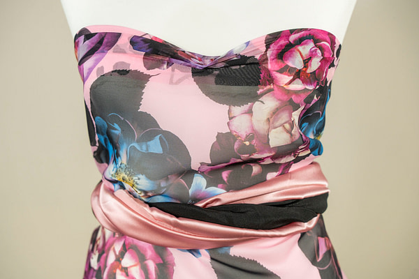 Silk georgette fabric with a large flower print on a pink background | new tess