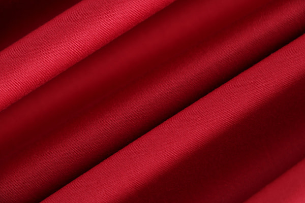 Fire red lightweight stretch cotton sateen fabric | new tess