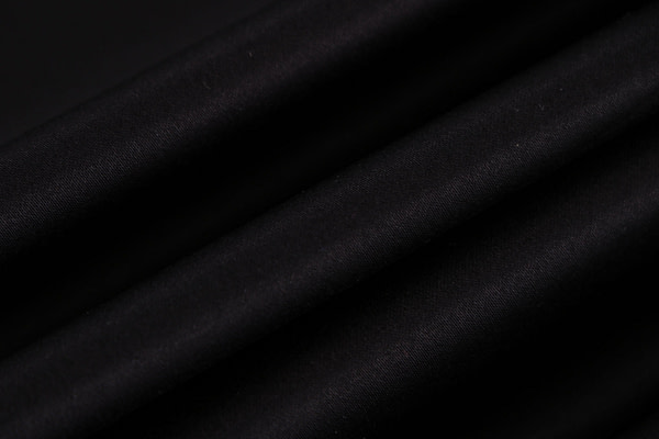 Black lightweight stretch cotton sateen fabric | new tess