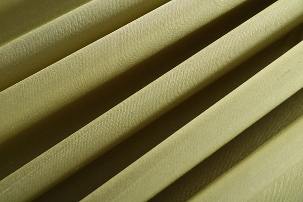 Lime yellow pure silk shantung satin fabric | new tess