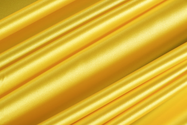 Tissu Couture Satin stretch Jaune citron en Soie, Stretch