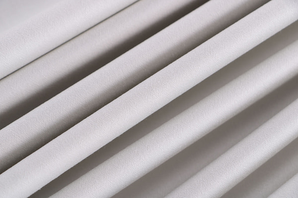 Pearl silver stretch cotton satin fabric | new tess