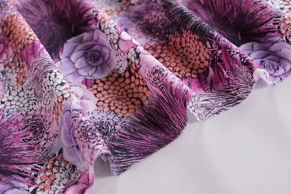 Floral pink silk crepe de chine fabric | new tess
