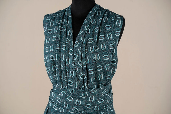 Printed viscose muslin fabric in shades of turquoise | new tess