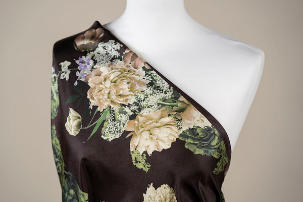 Tessuto Twill Peonie ST000788 per Abbigliamento