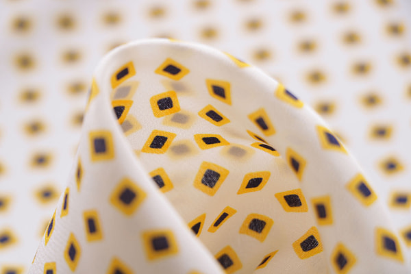 Small geometric pattern pure silk crepe de chine fabric | new tess