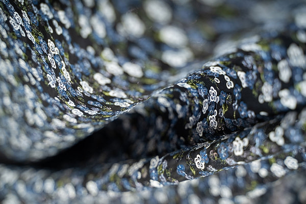 Floral embroidered and sequined tulle fabric | new tess