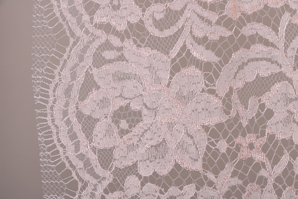 Laces-Embroidery Apparel Fabric TC001183