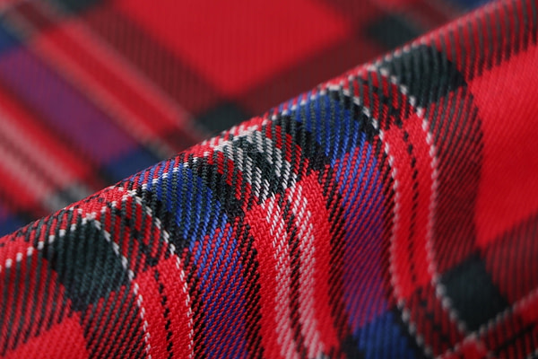 Red and blue tartan fabric in pure wool | new tess
