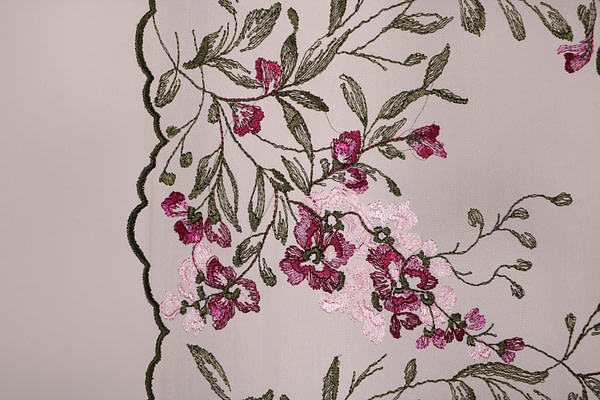 Laces-Embroidery Apparel Fabric TC001292