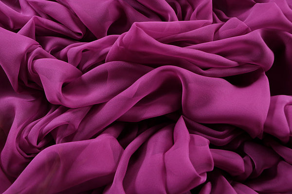 Iris purple chiffon fabric in pure silk | new tess
