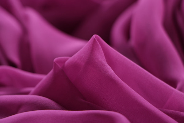 Iris purple chiffon fabric in pure silk | new tess