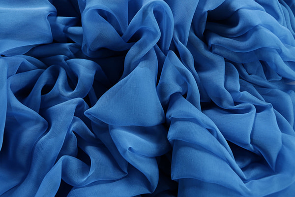 Portofino blue chiffon fabric in pure silk | new tess