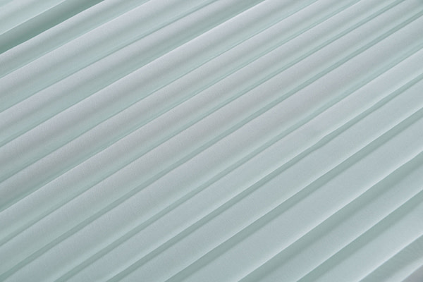 Chlorophyll green chiffon fabric in pure silk | new tess