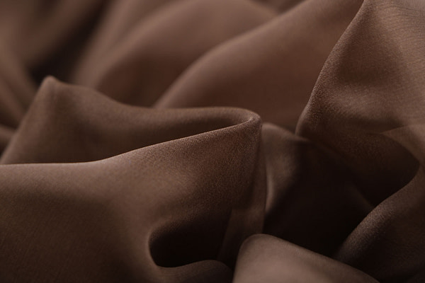 Bark brown chiffon fabric in pure silk | new tess