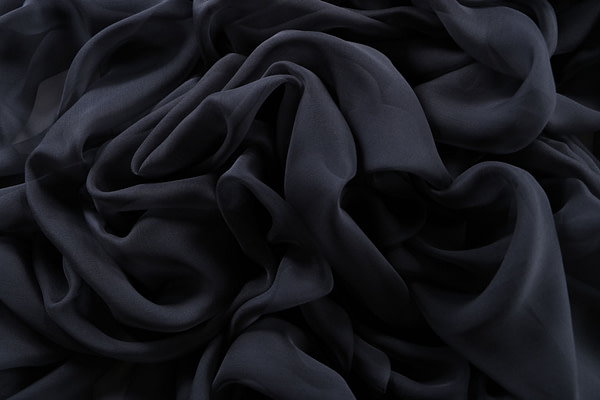 Anthracite gray chiffon fabric in pure silk | new tess