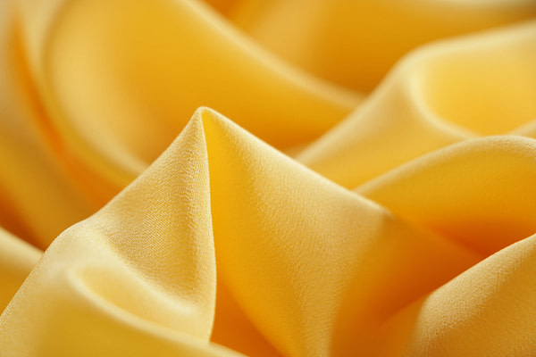 Tessuto Crepe De Chine Sorrento Primula per Abbigliamento