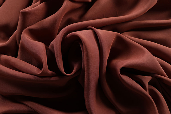 Walnut brown crêpe de chine fabric in pure silk | new tess