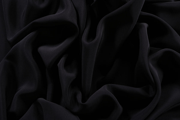 Black cady fabric in pure silk | new tess