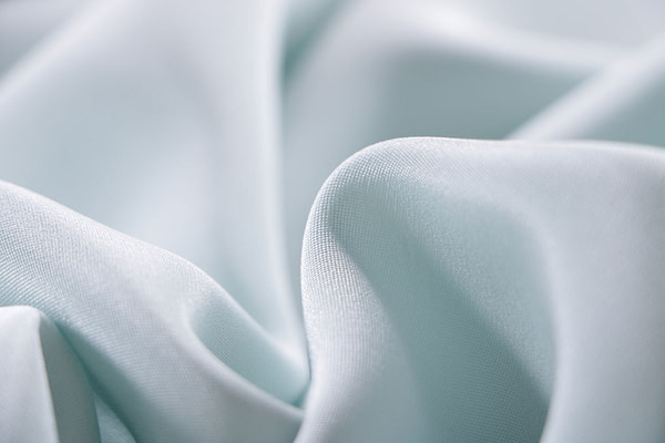 Tissu Couture Drap Bleu eau en Soie