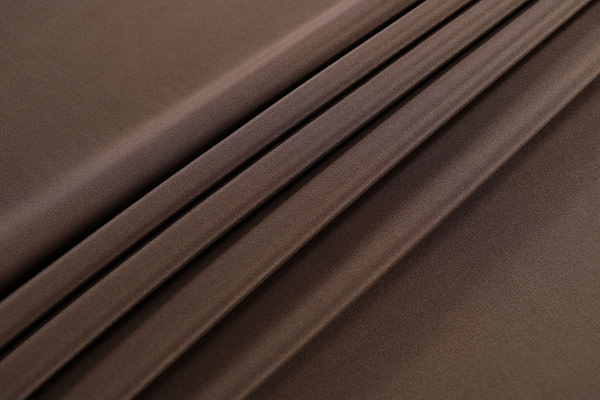 Tissu Couture Drap Marron d'écorce en Soie