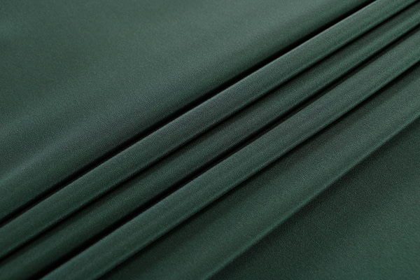 Tissu Couture Drap Vert sapin en Soie