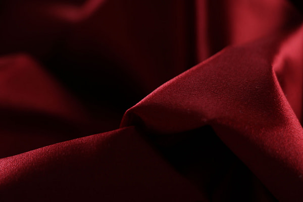 Wine red pure silk duchesse fabric | new tess