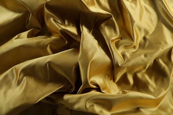 Gold yellow pure silk duchesse fabric | new tess