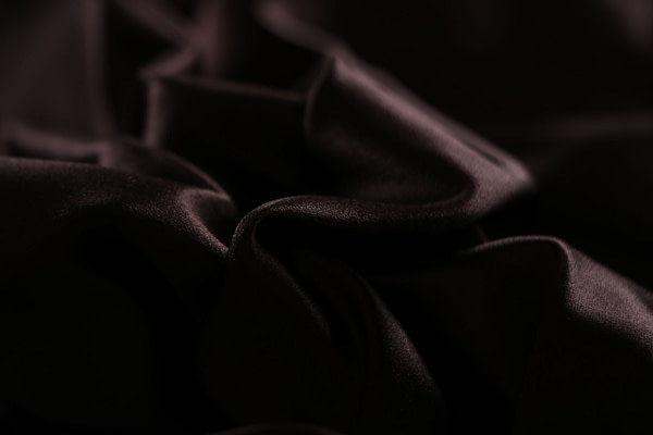 Dark brown pure silk duchesse fabric | new tess