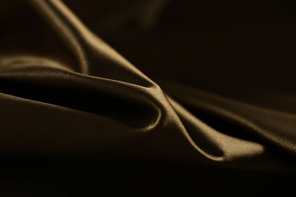 Oil green pure silk duchesse fabric | new tess