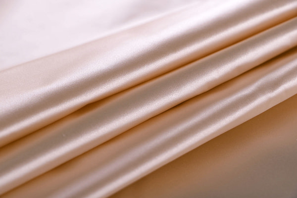 Powder pink pure silk duchesse fabric | new tess