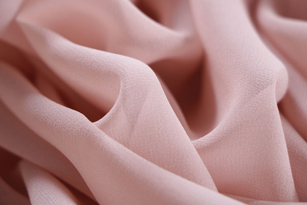Tessuto Georgette Fresia per Abbigliamento