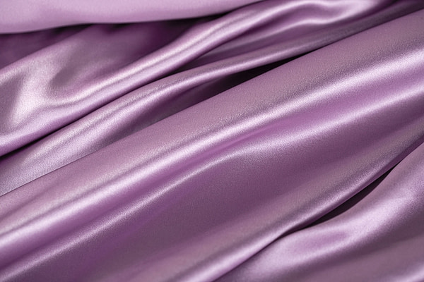 Lilac silk crêpe back satin fabric | new tess