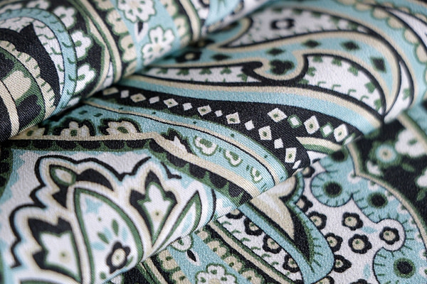 Paisley Print Apparel Fabric ST000772