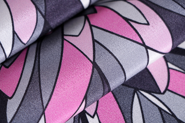 Abstract Print Apparel Fabric ST000804