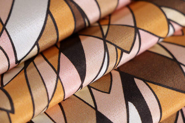 Abstract Print Apparel Fabric ST000806