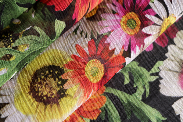 Flowers Print Apparel Fabric ST000924