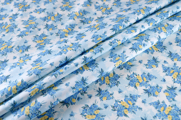 Tissu Couture Fleurs Imprimé ST000962