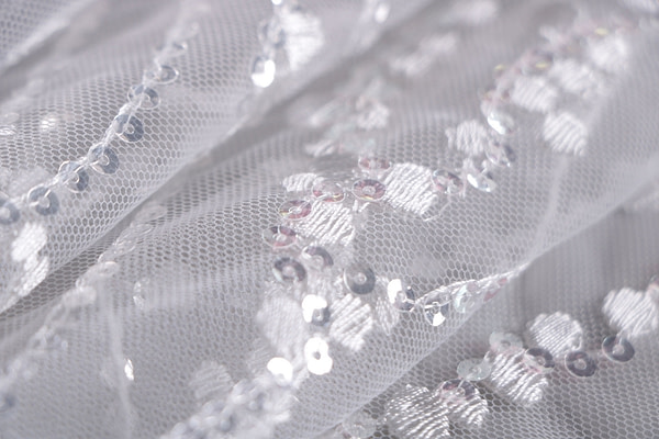 Tissu Couture  Dentelle et Broderie TC001113