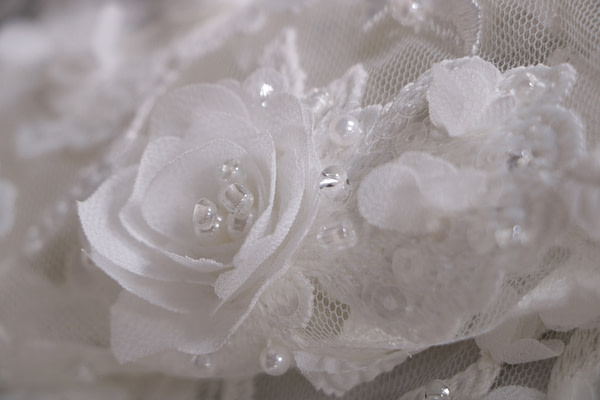 Tessuto Tulle Ricamato Ramage 3D TC001124 per Abbigliamento