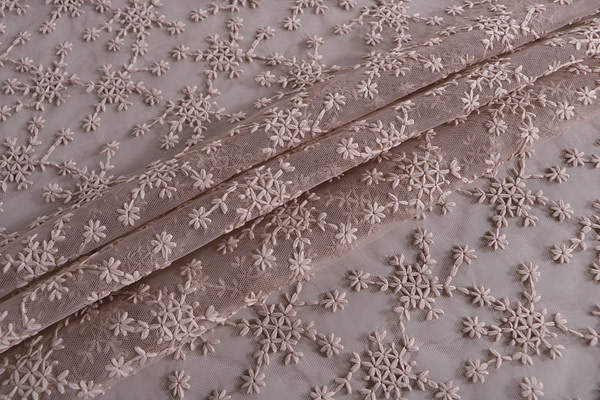 Beige tulle fabric with floral star embroidery - new tess