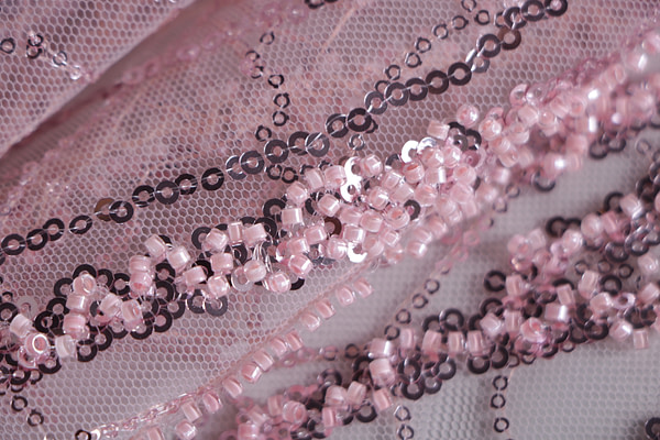 Tissu Couture  Dentelle et Broderie TC001399